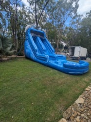 dolphin splash waterslide 1 1719034042 Dolphin Splash Waterslide