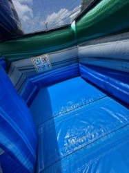 Hawaiian Dual Lane Waterslide